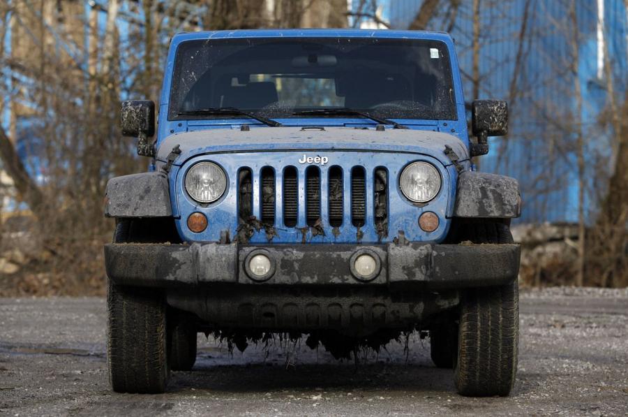  Jeep Wrangler Sport 2012 года  (фото 57 из 60)